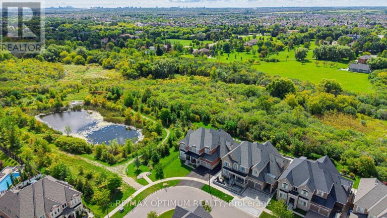 16 LAYTON STREET, Brampton (Toronto Gore Rural Estate), Ontario, L6P4H4