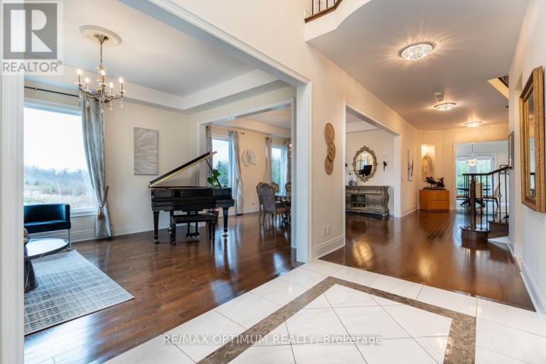 16 LAYTON STREET, Brampton (Toronto Gore Rural Estate), Ontario, L6P4H4