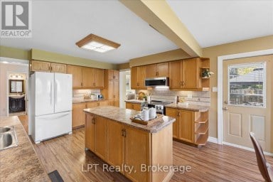 22 ENNISCLARE PLACE Whitby (Pringle Creek) Ontario photo 13
