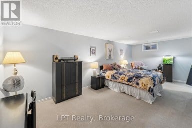 22 ENNISCLARE PLACE Whitby (Pringle Creek) Ontario photo 37