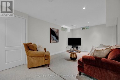 34 BRIDLEWOOD BOULEVARD Whitby (Rolling Acres) Ontario photo 37
