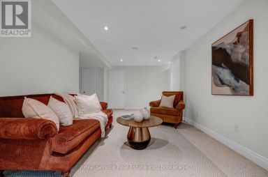 34 BRIDLEWOOD BOULEVARD Whitby (Rolling Acres) Ontario photo 38