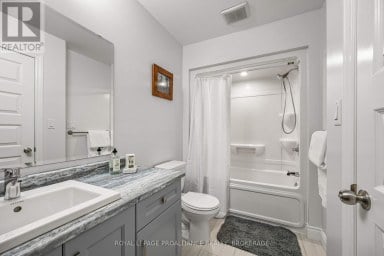 209 MILL POND PLACE, Kingston (West Of Sir John A. Blvd) Ontario