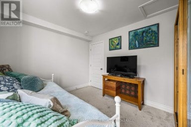 209 MILL POND PLACE, Kingston (West Of Sir John A. Blvd) Ontario