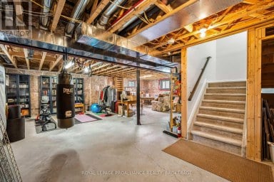 209 MILL POND PLACE, Kingston (West Of Sir John A. Blvd) Ontario