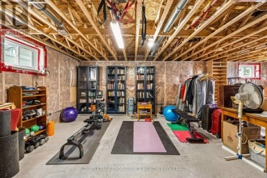 209 MILL POND PLACE, Kingston (West Of Sir John A. Blvd) Ontario