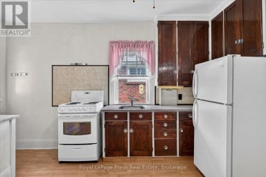 466 EDISON AVENUE Peterborough (Otonabee Ward 1) Ontario photo 11