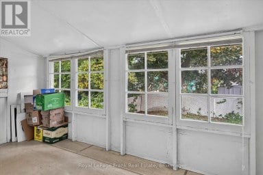 466 EDISON AVENUE Peterborough (Otonabee Ward 1) Ontario photo 19