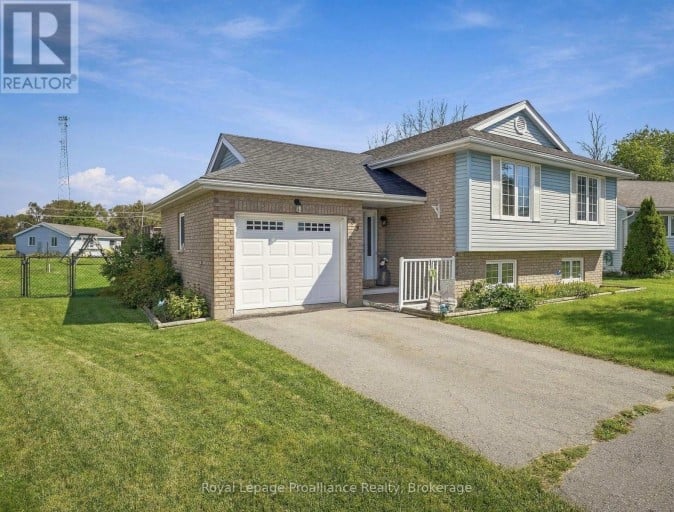 99 WESTWIND CRESCENT, Prince Edward County (Wellington Ward), Ontario, K0K3L0