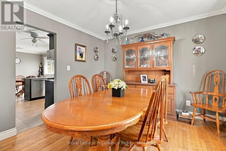 99 WESTWIND CRESCENT, Prince Edward County (Wellington Ward), Ontario, K0K3L0