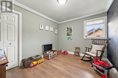 99 WESTWIND CRESCENT Prince Edward County (Wellington Ward) Ontario photo 25