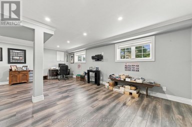 99 WESTWIND CRESCENT Prince Edward County (Wellington Ward) Ontario photo 32