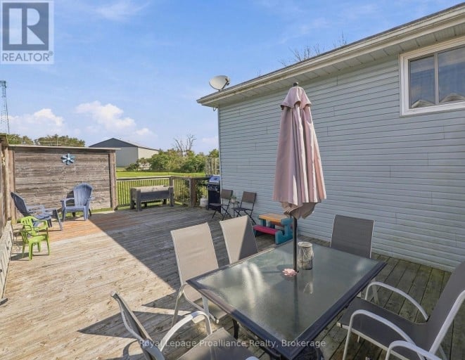 99 WESTWIND CRESCENT, Prince Edward County (Wellington Ward), Ontario, K0K3L0