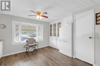 44 - 311 DUNDAS STREET Quinte West (Trenton Ward) Ontario photo 10