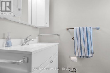 44 - 311 DUNDAS STREET Quinte West (Trenton Ward) Ontario photo 19