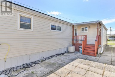 44 - 311 DUNDAS STREET Quinte West (Trenton Ward) Ontario photo 24