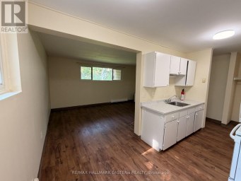 102 - 106 LANSDOWNE STREET Peterborough (Town Ward 3) Ontario photo 3