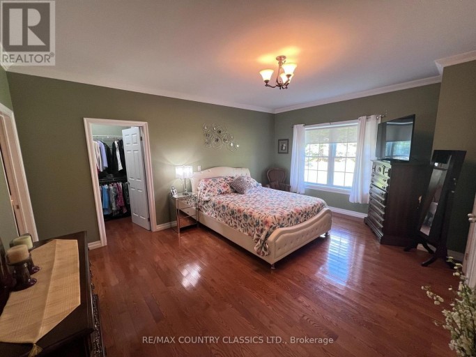 18 WILSON LANE, Hastings Highlands (Herschel Ward), Ontario, K0L1C0