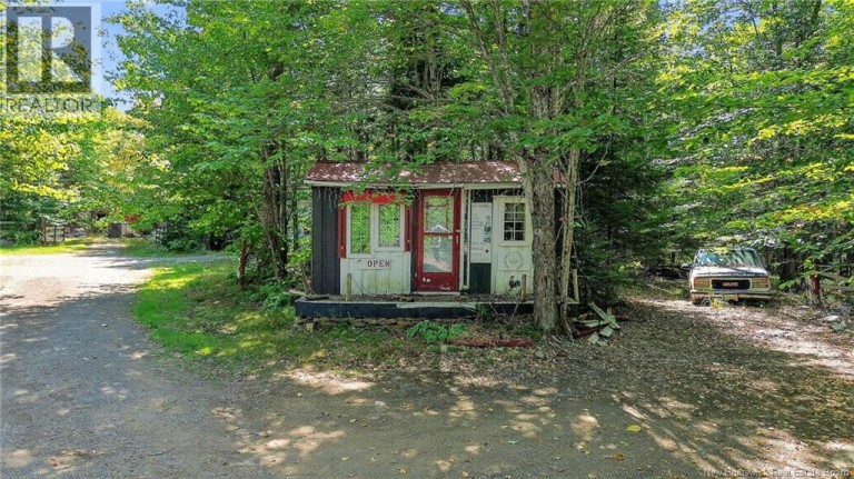255 Niagara Road, Pine Glen, New Brunswick, E1J1J2