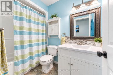 40 ASTOR STREET S East Ferris (Astorville) Ontario photo 12