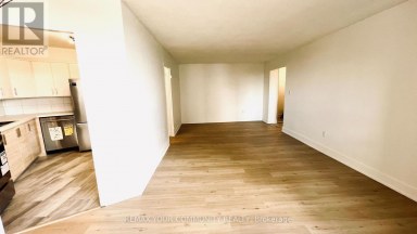 514 - 10 EDGECLIFF GOLFWAY Toronto (Flemingdon Park) Ontario photo 4