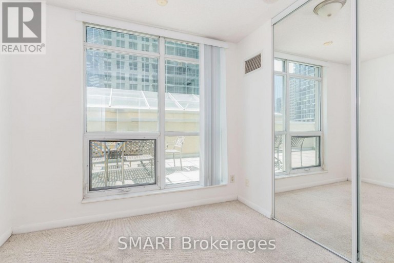 713 - 18 YONGE STREET, Toronto (Waterfront Communities), Ontario, M5E1Z8