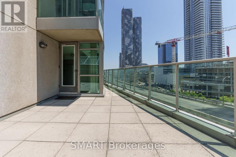 713 - 18 YONGE STREET, Toronto (Waterfront Communities), Ontario, M5E1Z8