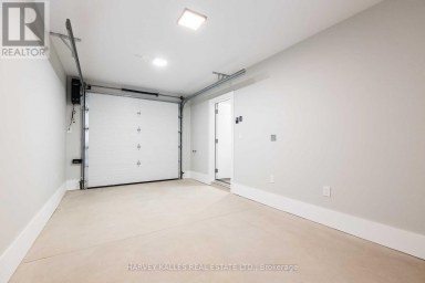 165R WYCHWOOD AVENUE Toronto (Humewood-Cedarvale) Ontario photo 30