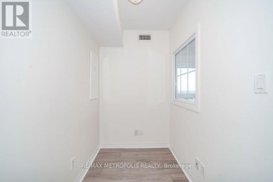 2304 - 2015 SHEPPARD AVENUE E Toronto (Henry Farm) Ontario photo 20