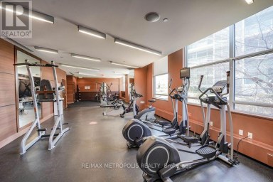 2304 - 2015 SHEPPARD AVENUE E Toronto (Henry Farm) Ontario photo 25