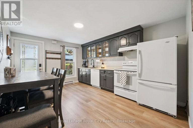 18 - 80 BURNS DRIVE, Guelph (Riverside Park), Ontario, N1H6V9
