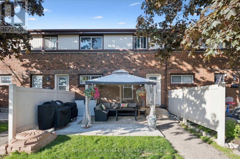 18 - 80 BURNS DRIVE, Guelph (Riverside Park), Ontario, N1H6V9