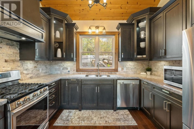 2787 MUSKOKA 118 ROAD W, Muskoka Lakes (Monck (Muskoka Lakes)), Ontario, P0B1J0