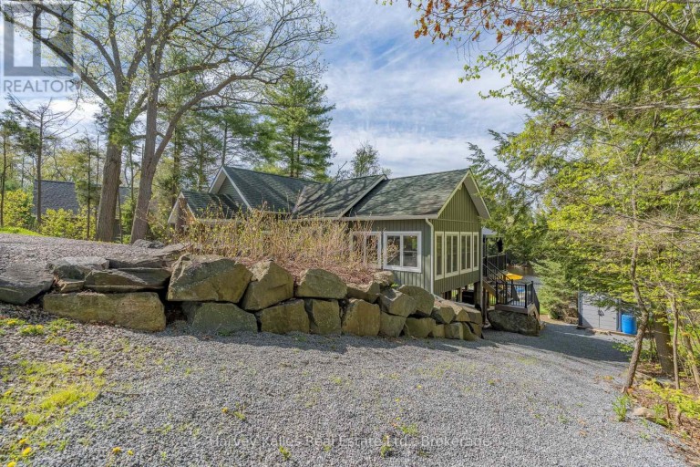 2787 MUSKOKA 118 ROAD W, Muskoka Lakes (Monck (Muskoka Lakes)), Ontario, P0B1J0