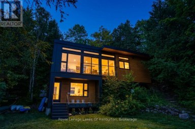 1130 MELANIE LANE, Highlands East (Glamorgan) Ontario