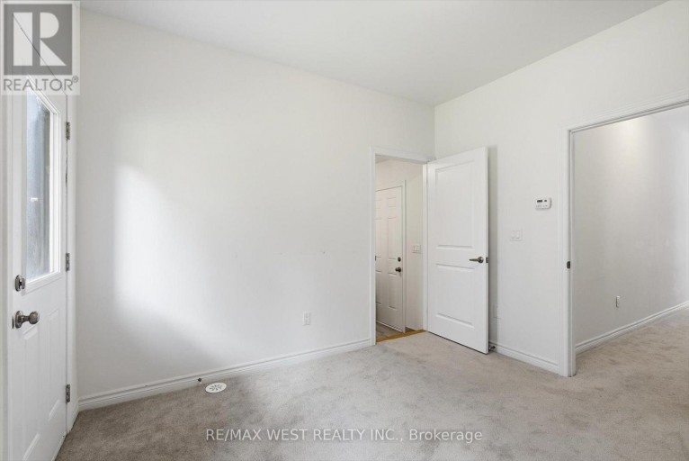 42 QUILICO ROAD, Vaughan (Elder Mills), Ontario, L4H5G9