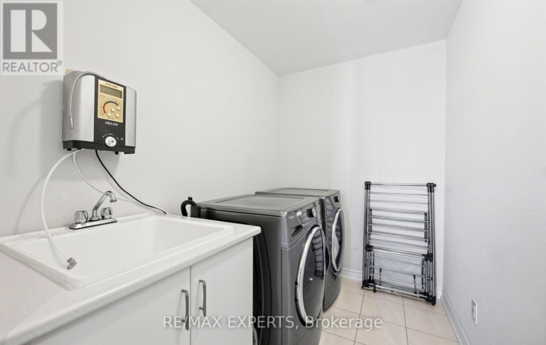 939 GREEN STREET, Innisfil (Lefroy), Ontario, L0L1W0