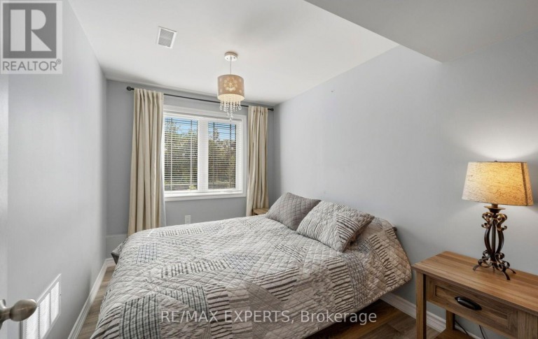 939 GREEN STREET, Innisfil (Lefroy), Ontario, L0L1W0