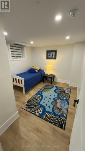 BASEMENT - 204 MCCAFFREY ROAD, Newmarket (Summerhill Estates), Ontario, L3X1J9