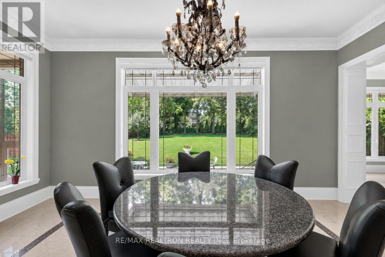 16 BOYLE DRIVE, Richmond Hill (South Richvale), Ontario, L4C6C9