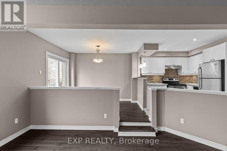 12 - 12 LANKIN BOULEVARD, Orillia, Ontario, L3V6T1