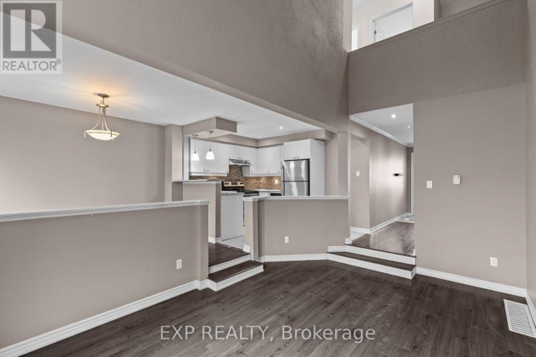 12 - 12 LANKIN BOULEVARD, Orillia, Ontario, L3V6T1