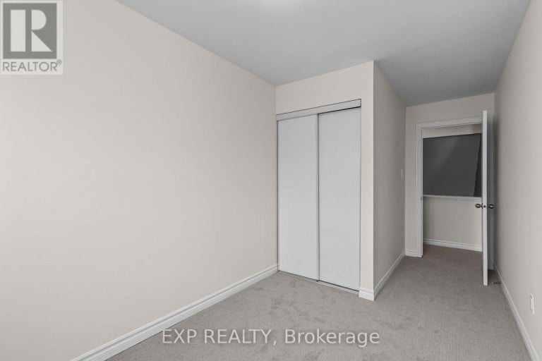 12 - 12 LANKIN BOULEVARD, Orillia, Ontario, L3V6T1