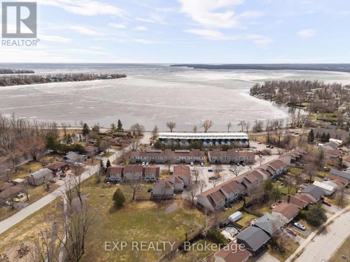 12 - 12 LANKIN BOULEVARD, Orillia, Ontario, L3V6T1