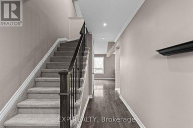 12 - 12 LANKIN BOULEVARD Orillia Ontario photo 4