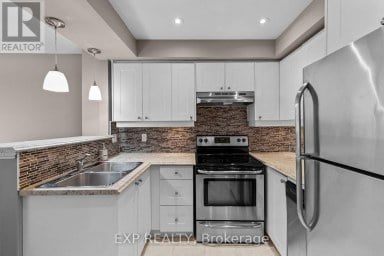 12 - 12 LANKIN BOULEVARD Orillia Ontario photo 5