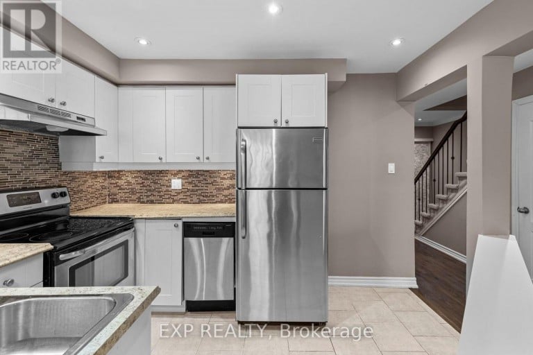 12 - 12 LANKIN BOULEVARD, Orillia, Ontario, L3V6T1