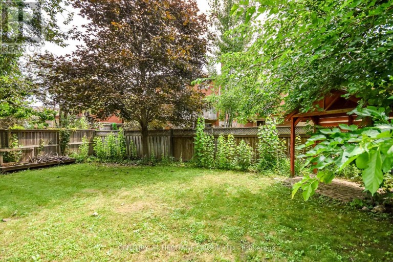 416 SUNNIDALE ROAD, Barrie (Northwest), Ontario, L4N7A8