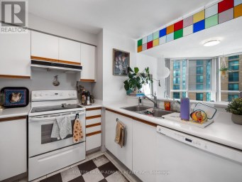902 - 150 DUNLOP STREET E Barrie (City Centre) Ontario photo 3