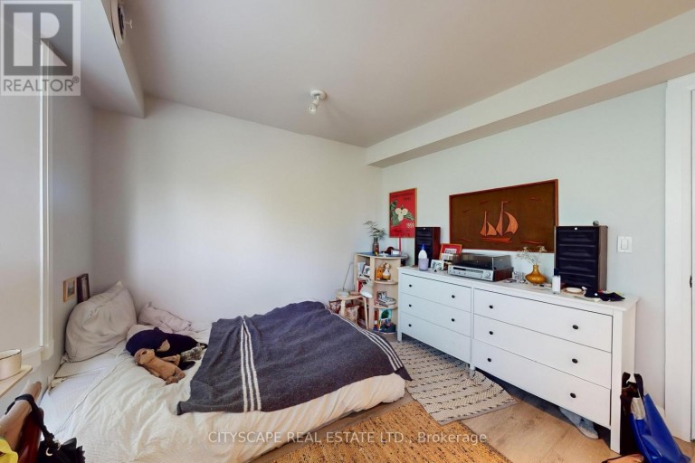 467 KEELE STREET, Toronto (Junction Area), Ontario, M6N3E1